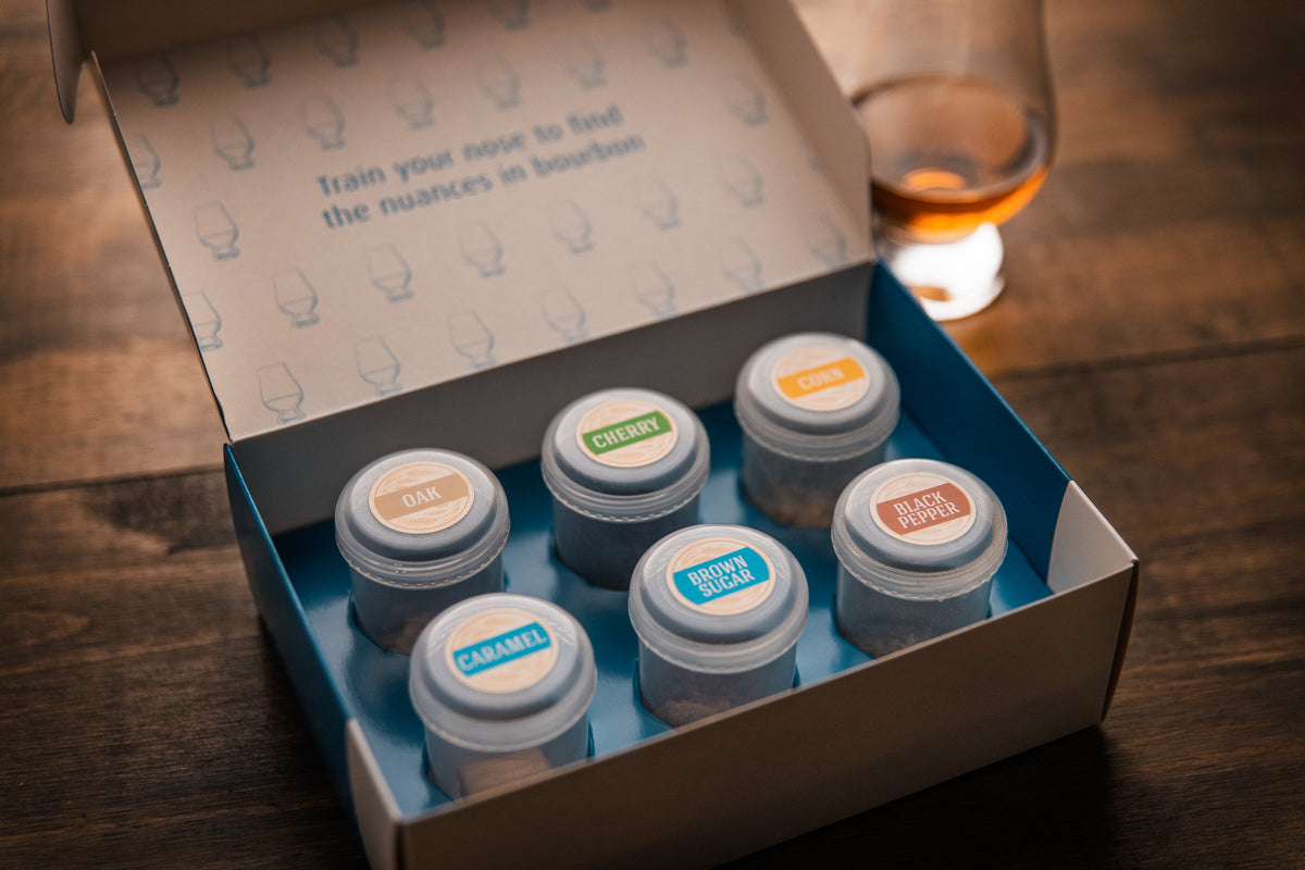 Bourbon Nosing Sample Kit - Knife Shift