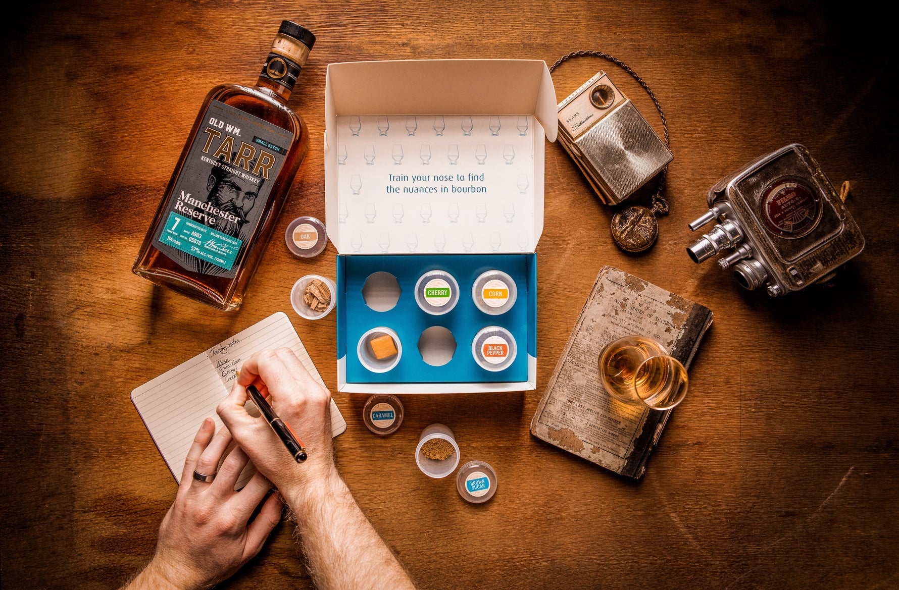 Bourbon Nosing Sample Kit - Knife Shift