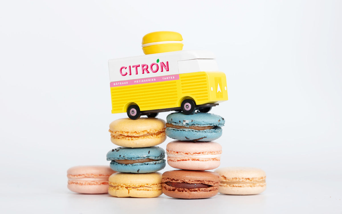 Citron Macaron Van - Knife Shift