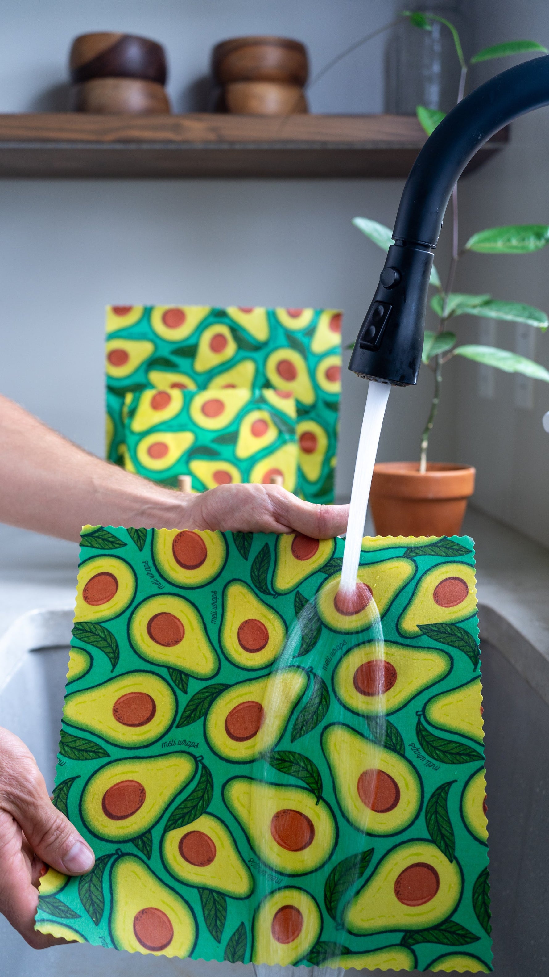 Beeswax Wrap Bulk Roll - Avocado Print - Knife Shift