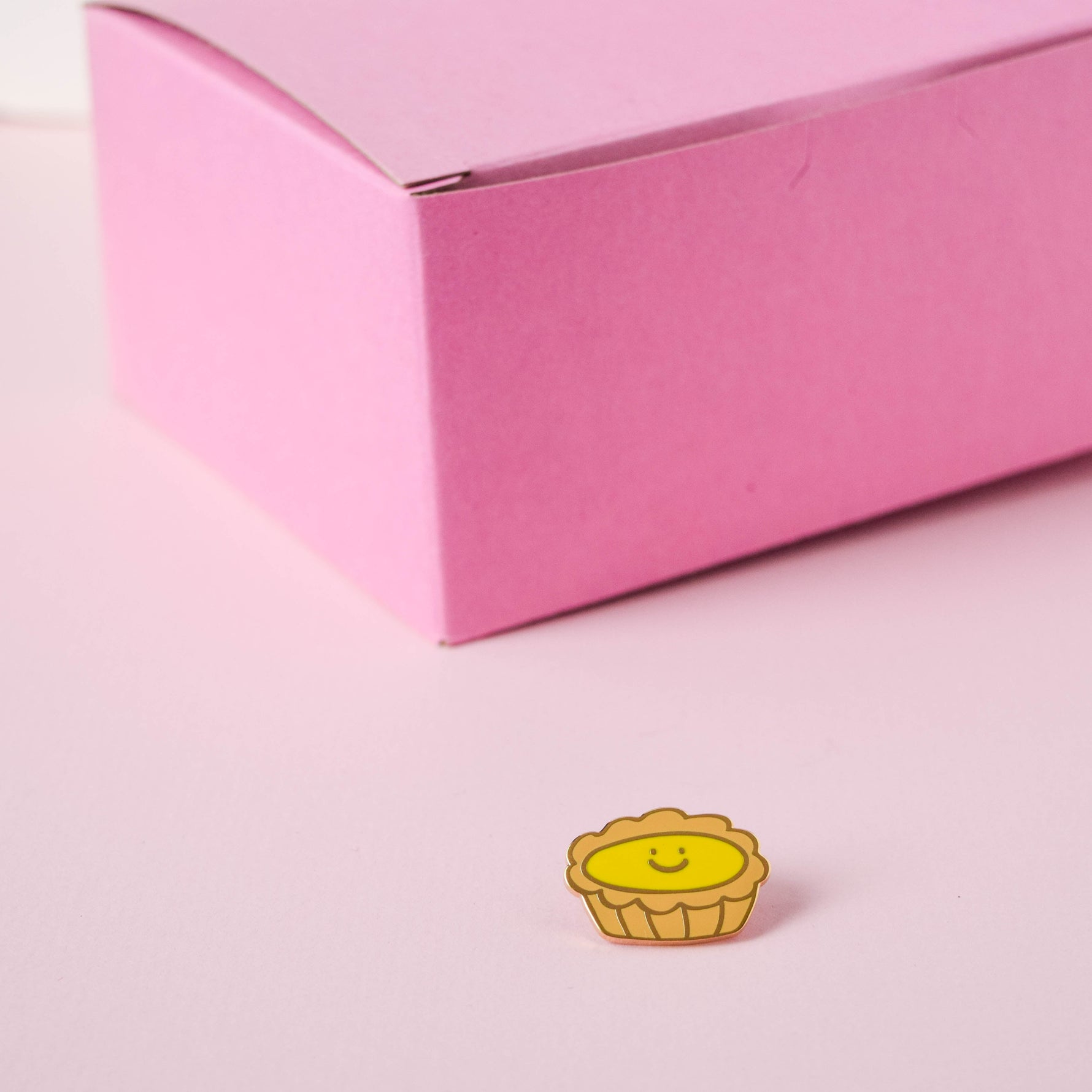 Dan Tat Egg Tart Pin - Knife Shift
