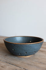 Berry Bowl - Knife Shift