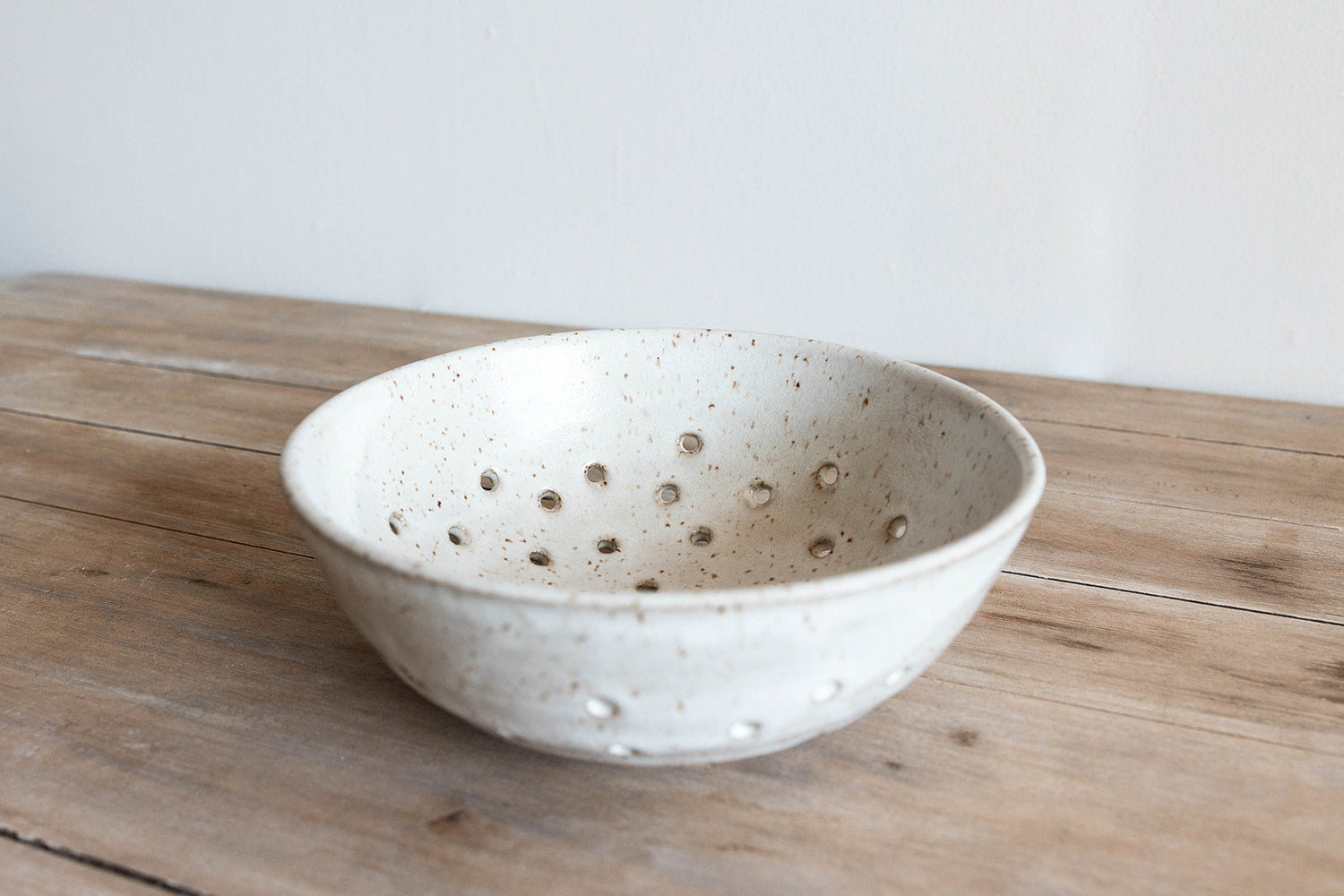 Berry Bowl - Knife Shift