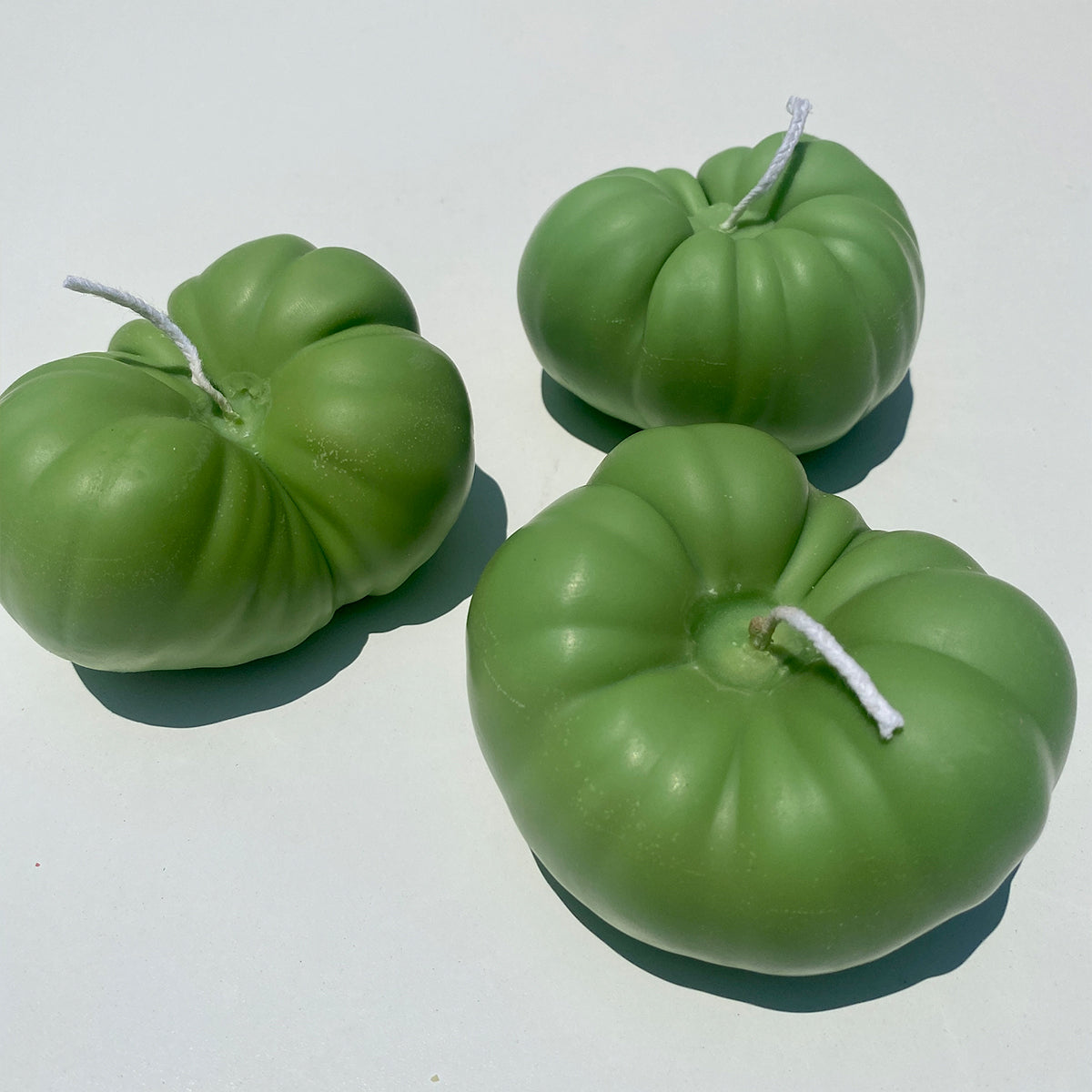 Heirloom Tomato Candle - Green - Knife Shift