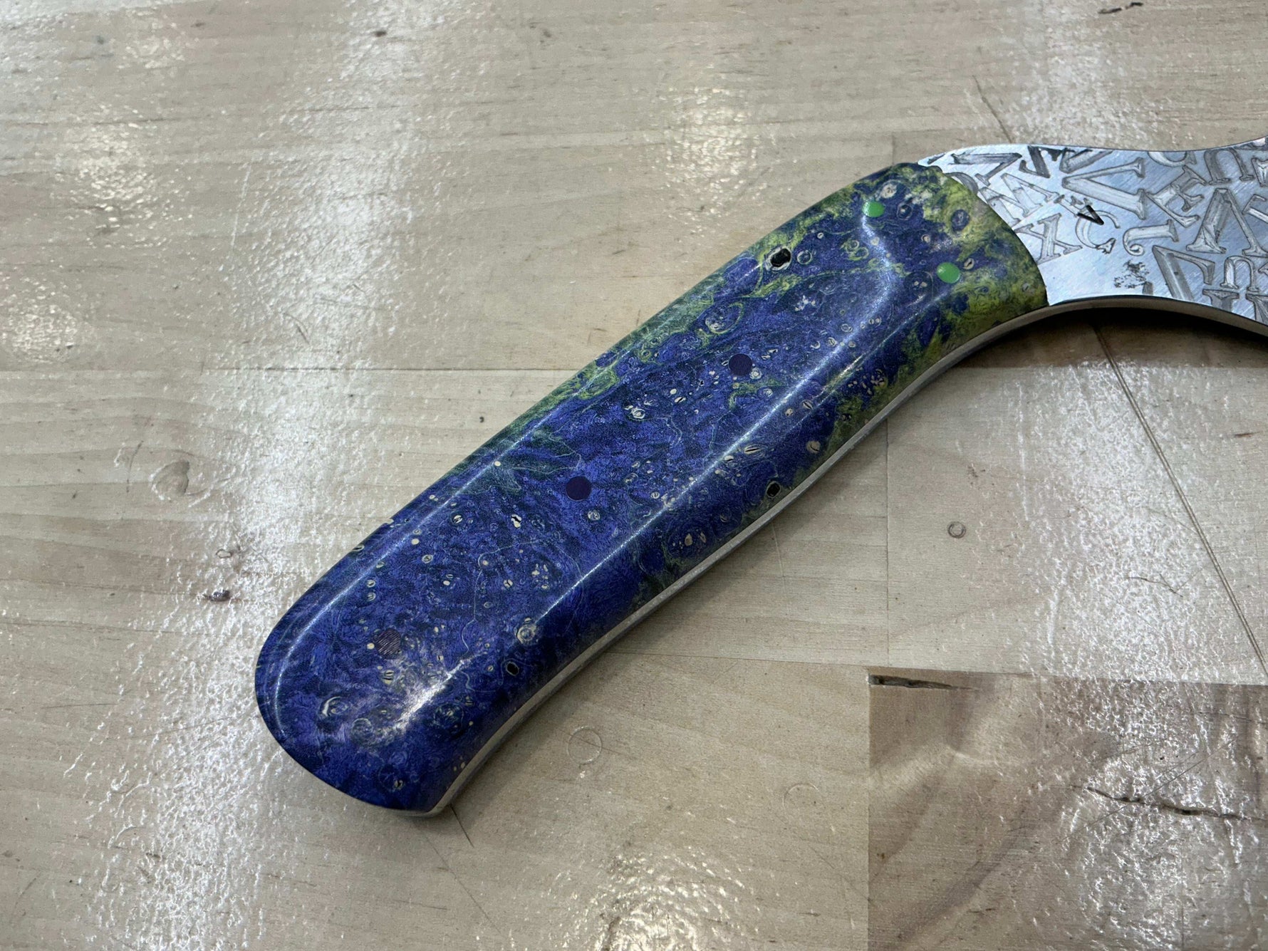 Alphabet Soup Bread Knife - CPM154 - Box Elder Burl