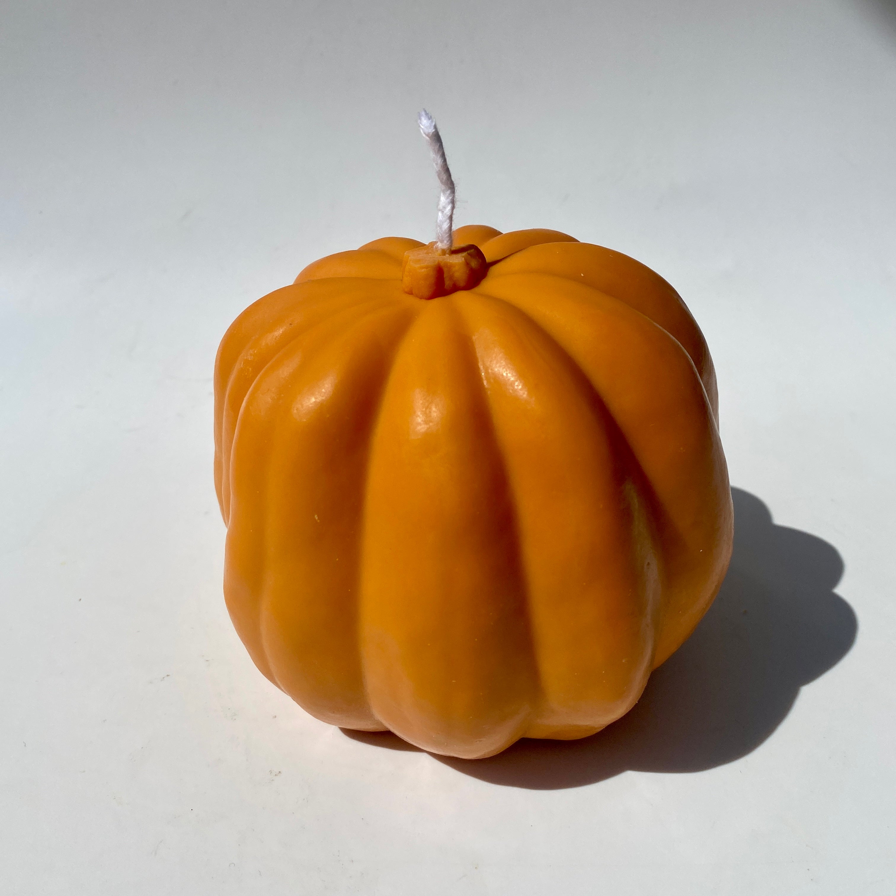 Pumpkin Candle - Thumbnail 3
