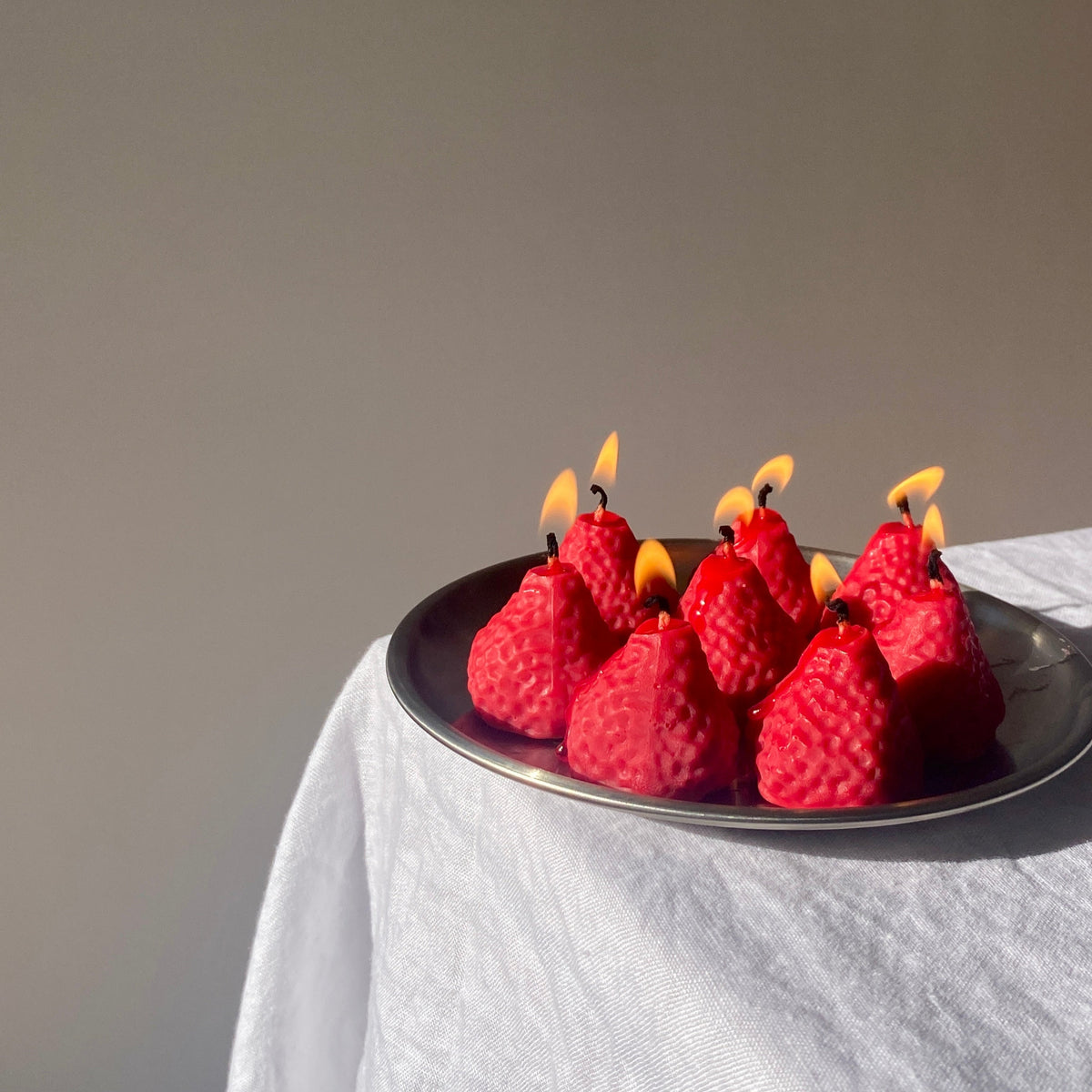 Strawberry Candles - 8 Pack - Knife Shift