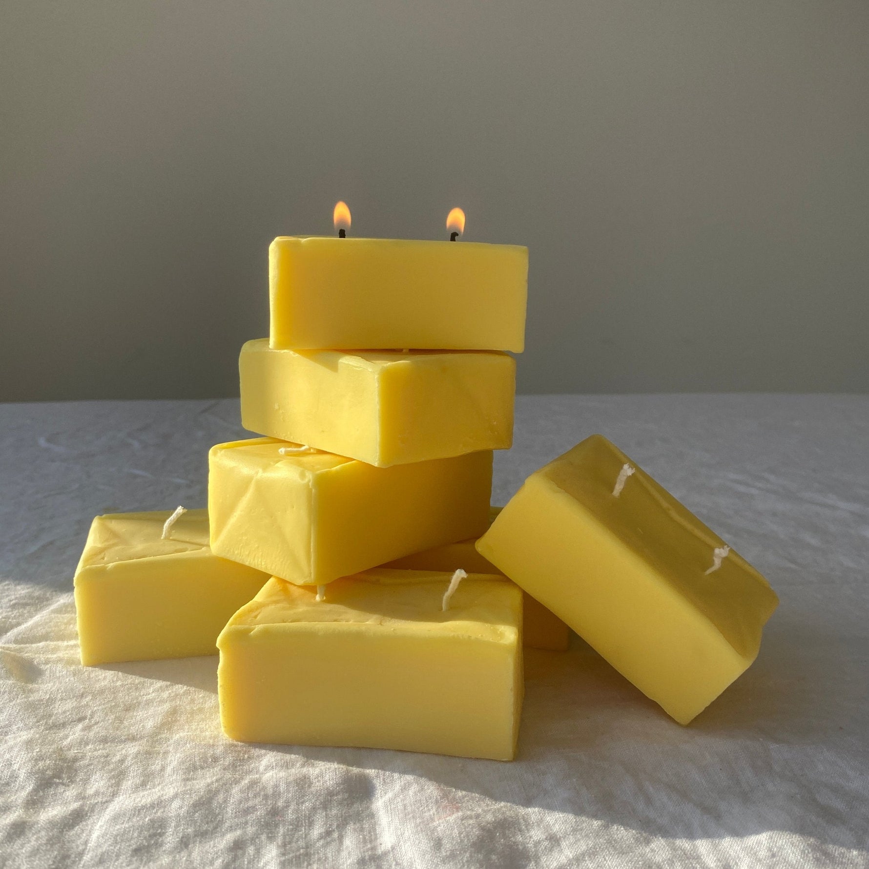 Butter Candle - Knife Shift