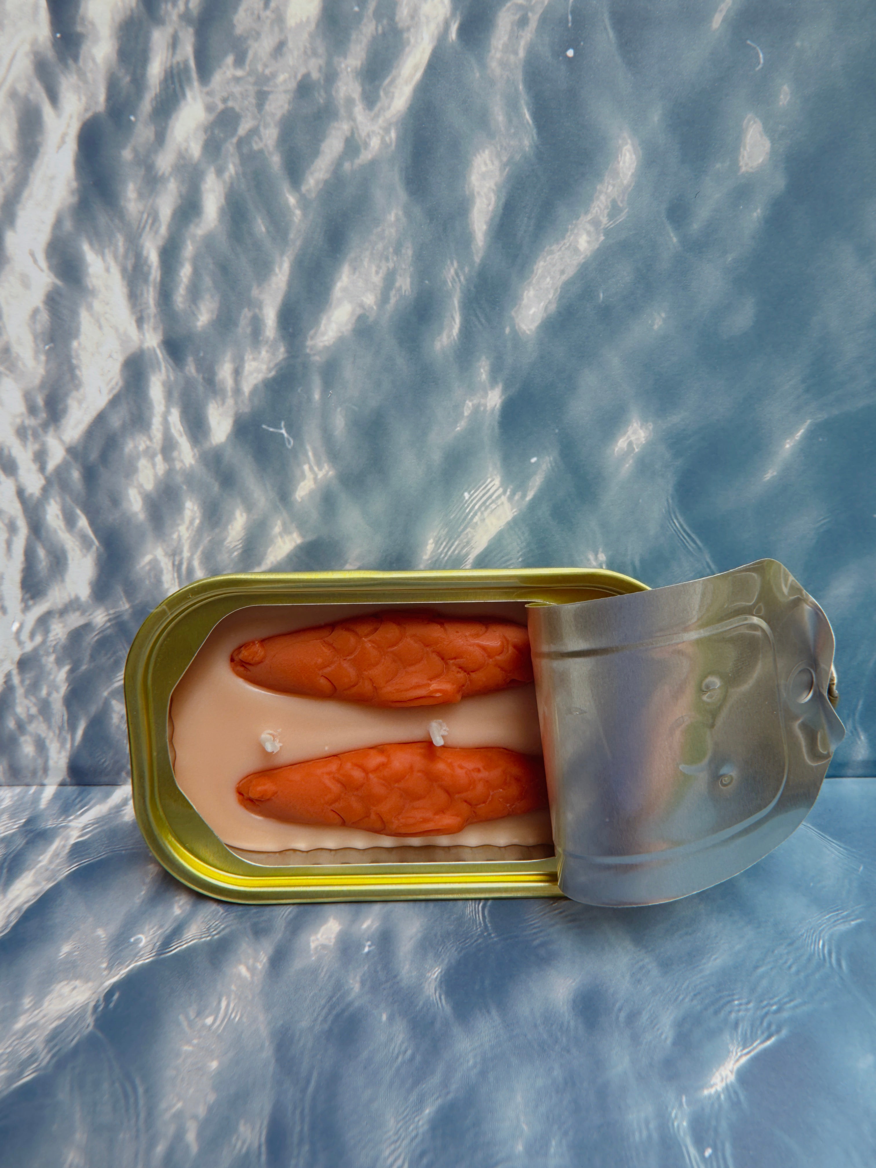 Tinned Fish Candle - Oakmoss & Amber - Thumbnail 2