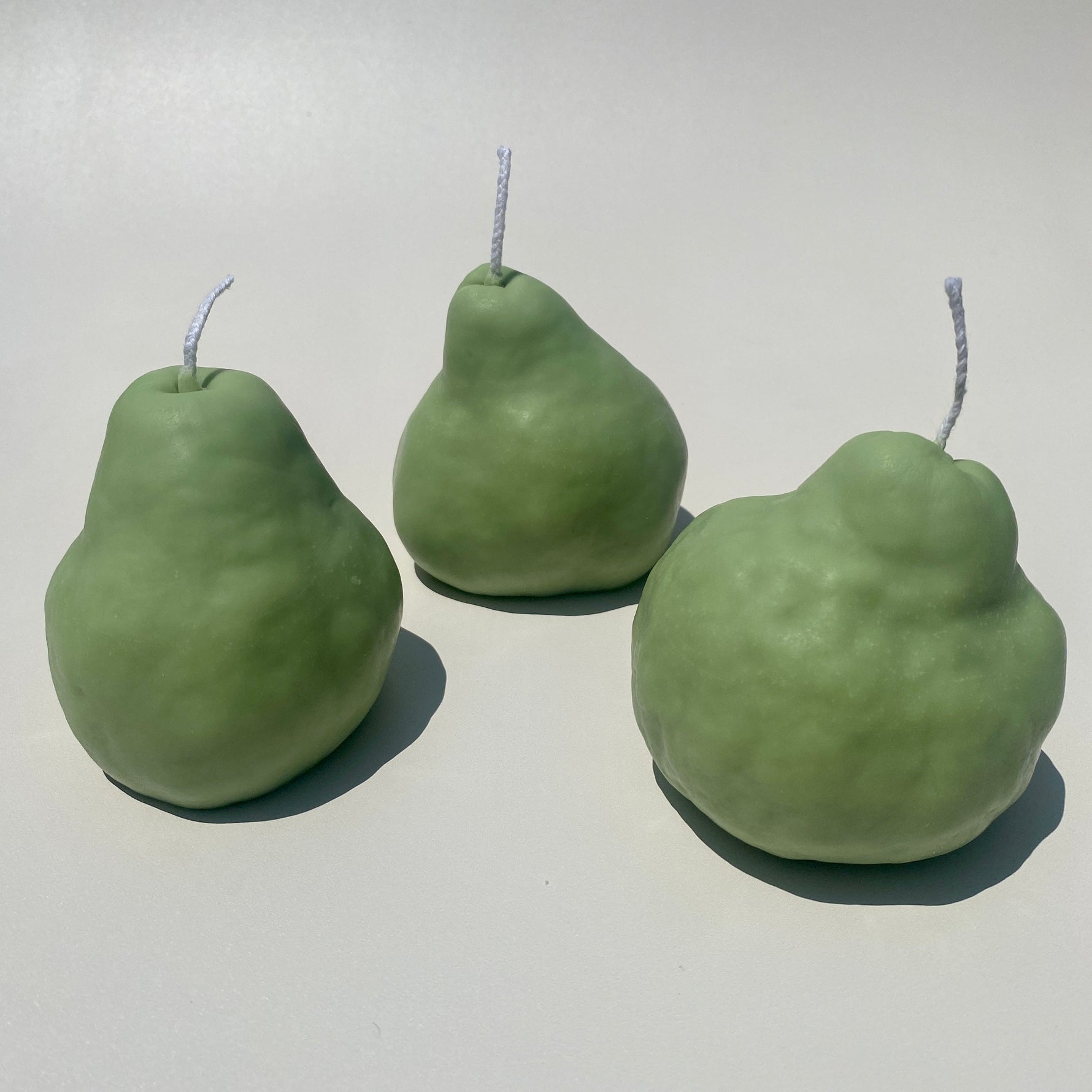 Pear Candle - Knife Shift