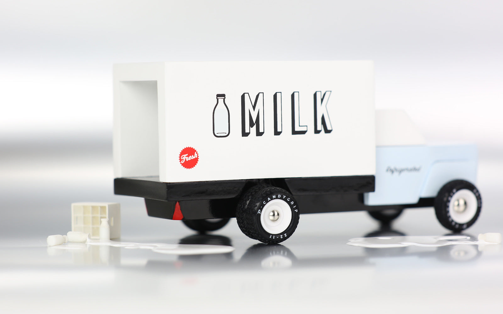 Milk Truck - Knife Shift
