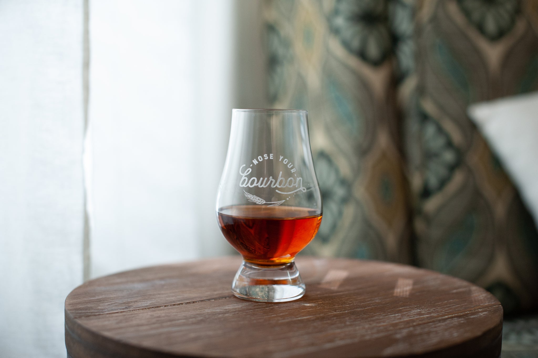 Nose Your Bourbon Glencairn Tasting Glass - Thumbnail 3