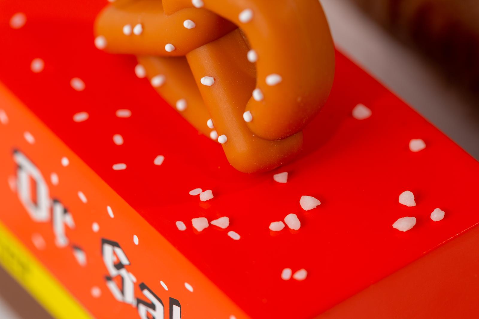 Pretzel Van - Knife Shift