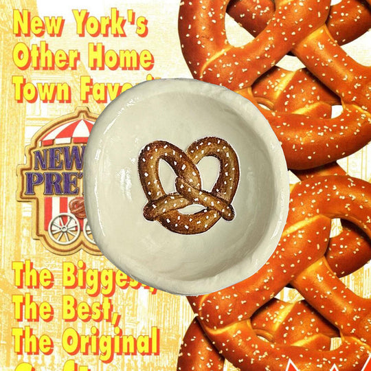Pretzel Dish - Knife Shift