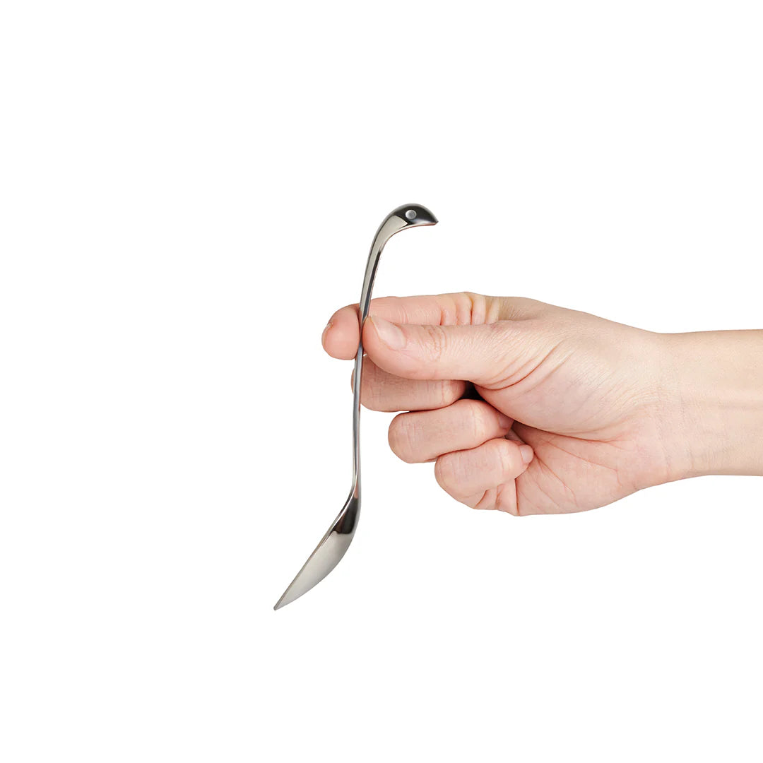 Sweet Nessie - Knife Shift