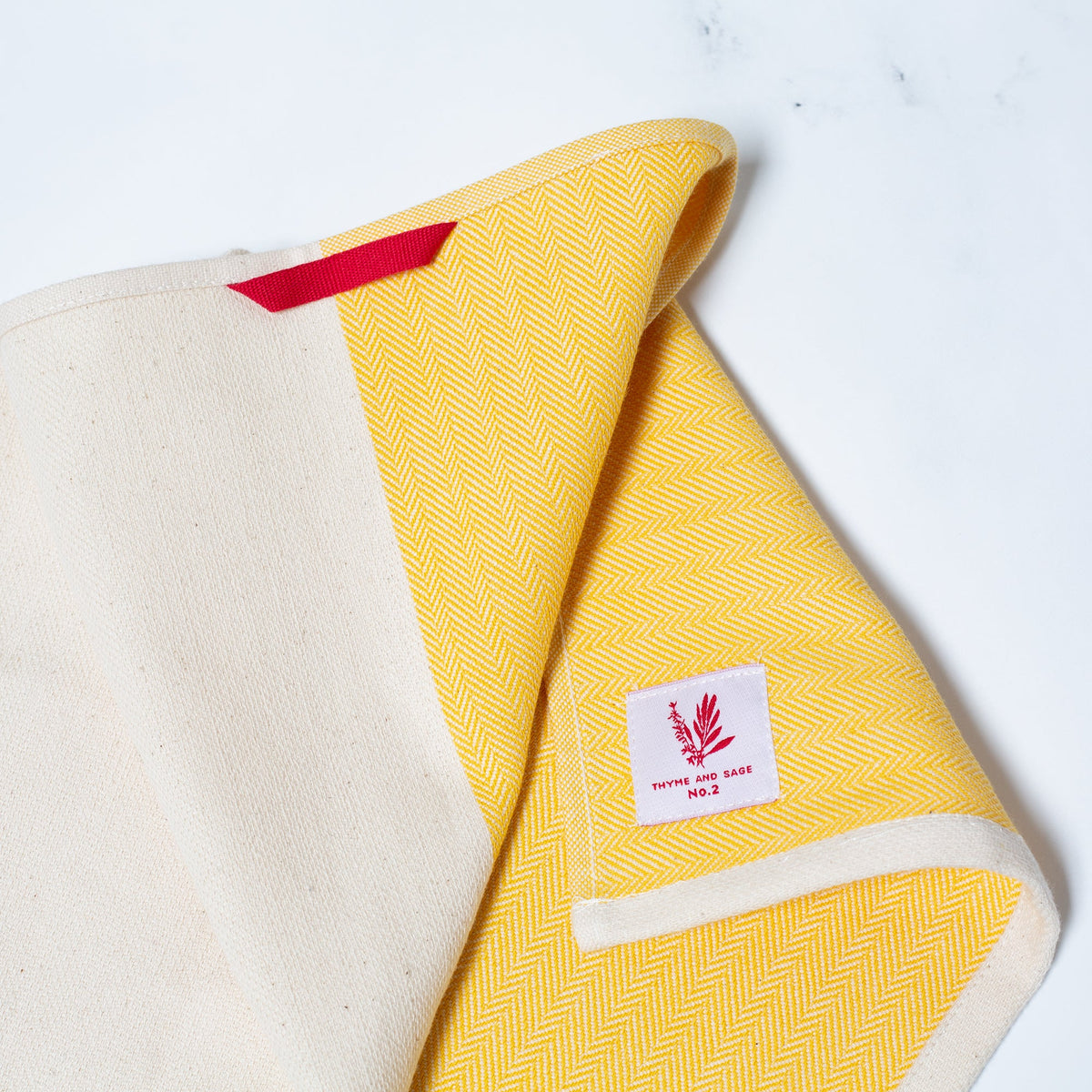 Towel/Kit Design Saffron Set - Knife Shift