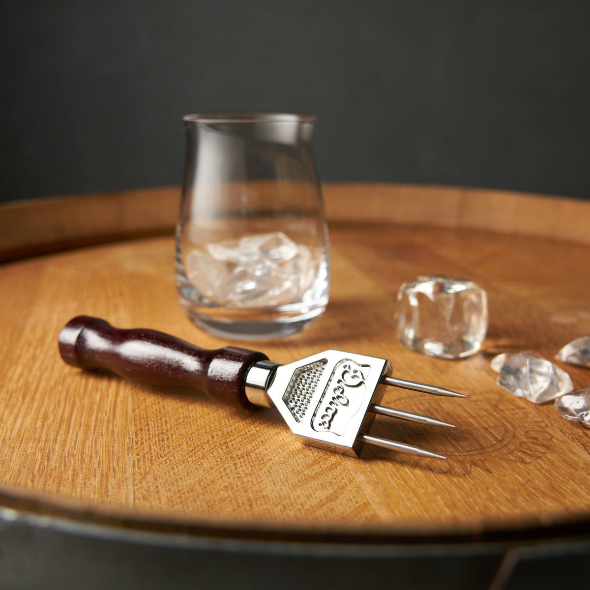 Professional Three Pronged Ice Pick - Knife Shift