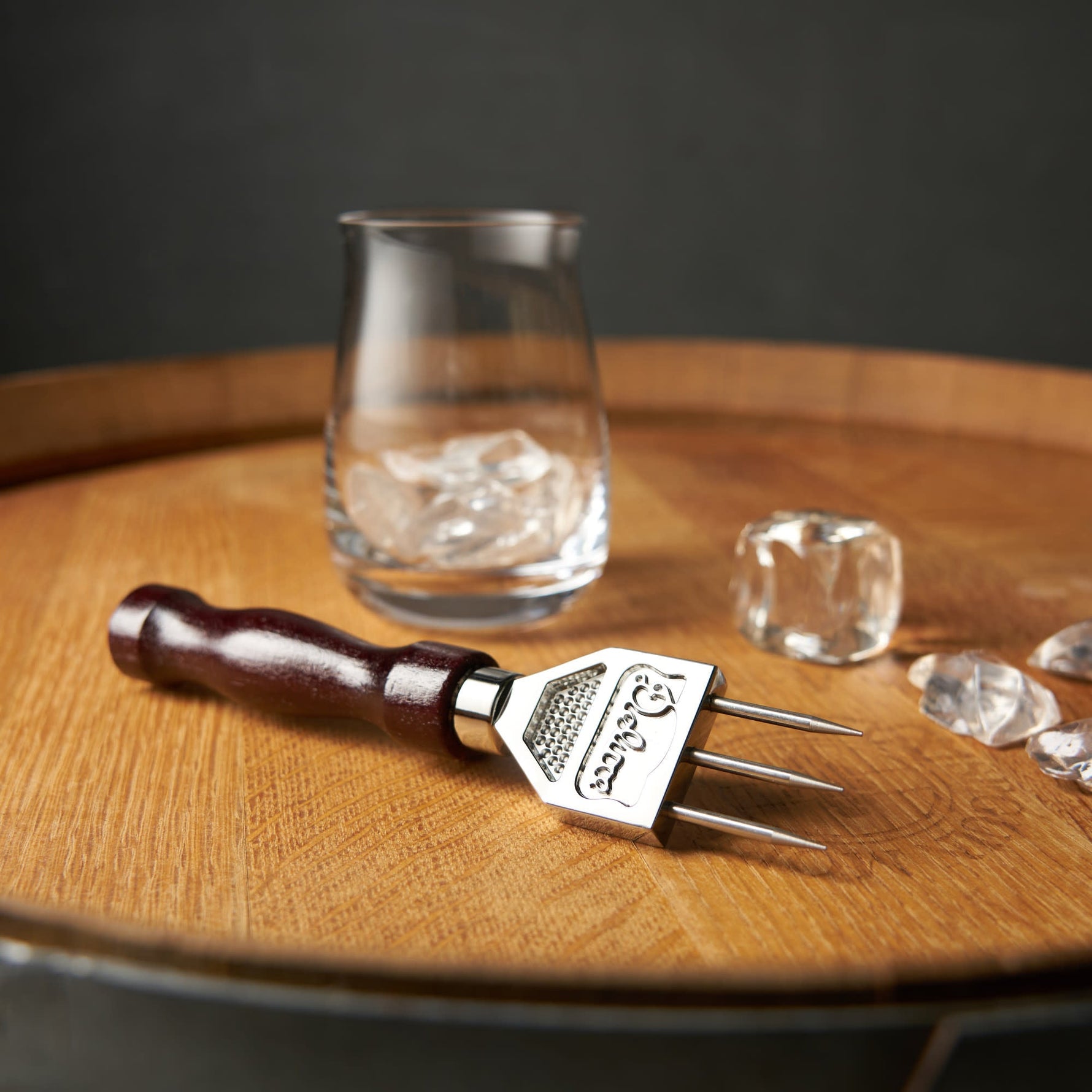 Professional Three Pronged Ice Pick - Knife Shift
