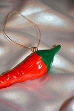 CERAMIC CHILI PEPPER ORNAMENT - Knife Shift