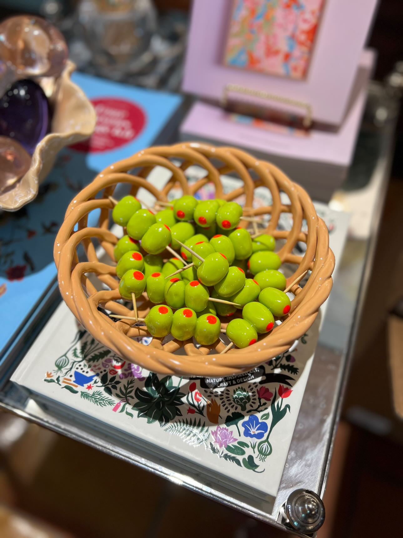 CERAMIC PIMENTO OLIVES - SET OF THREE - Knife Shift