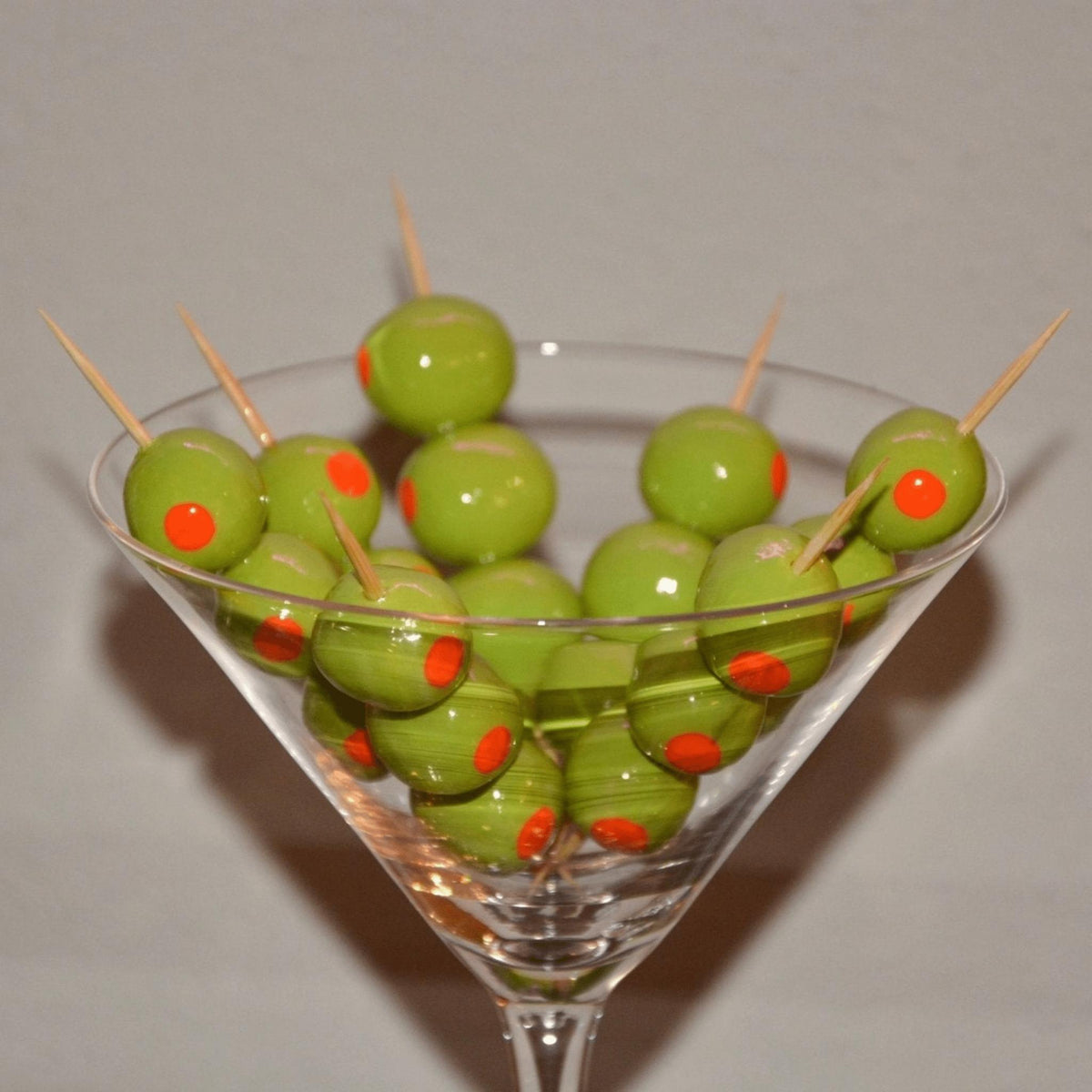 CERAMIC PIMENTO OLIVES - SET OF THREE - Knife Shift