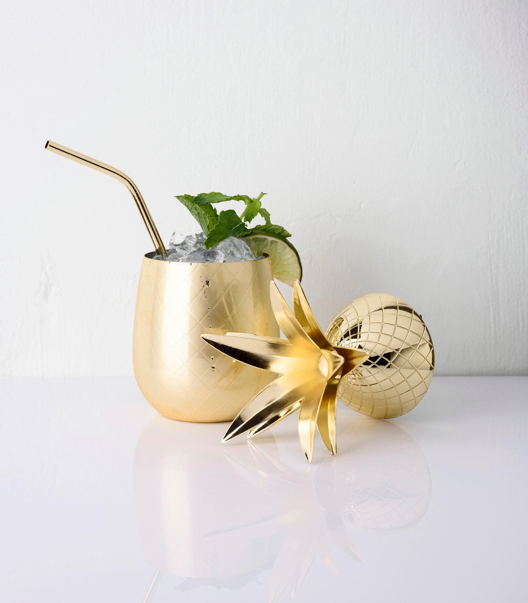 Pacific Pineapple Tumbler in Gold - Knife Shift