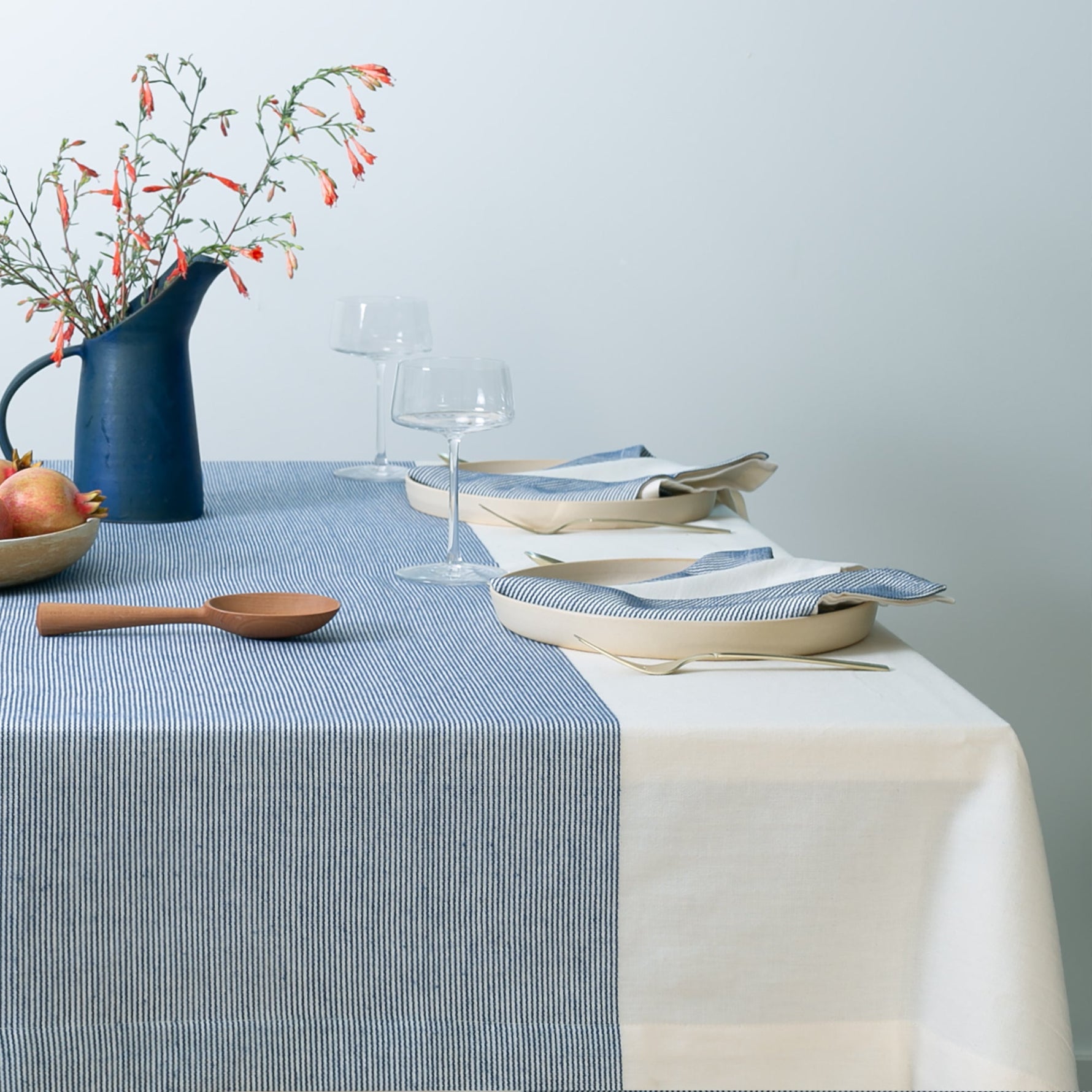 The Stripe Collection Tablecloth Natural & Elderberry - Knife Shift