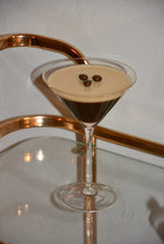 FAUX ESPRESSO MARTINI DECOR - Knife Shift