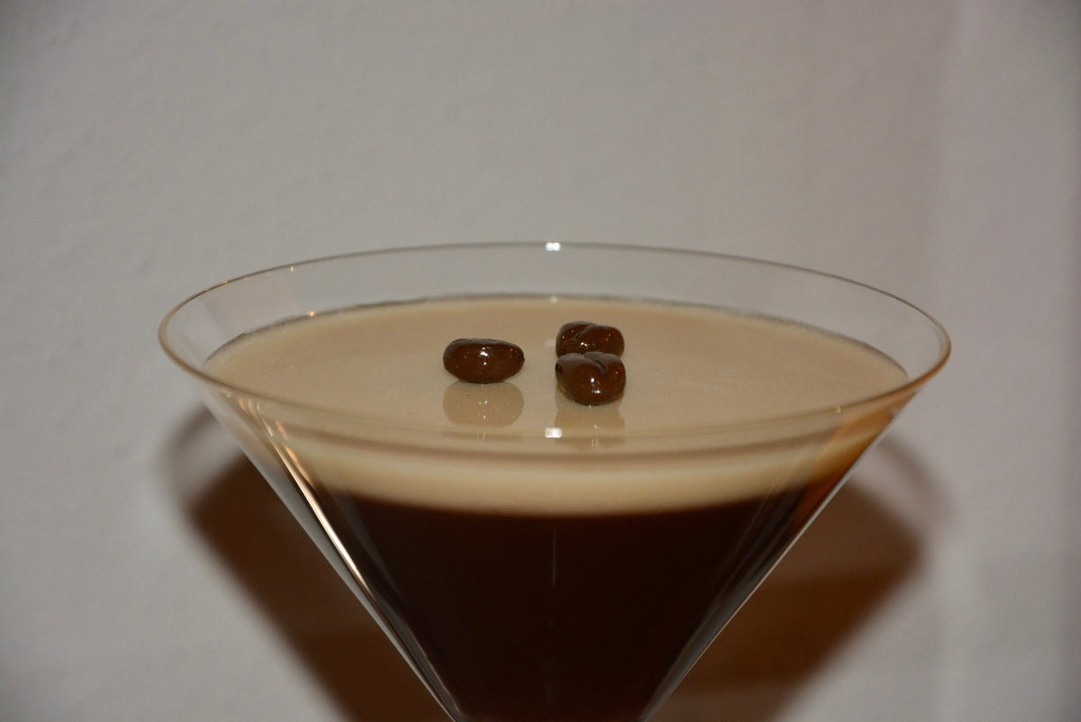 FAUX ESPRESSO MARTINI DECOR - Knife Shift