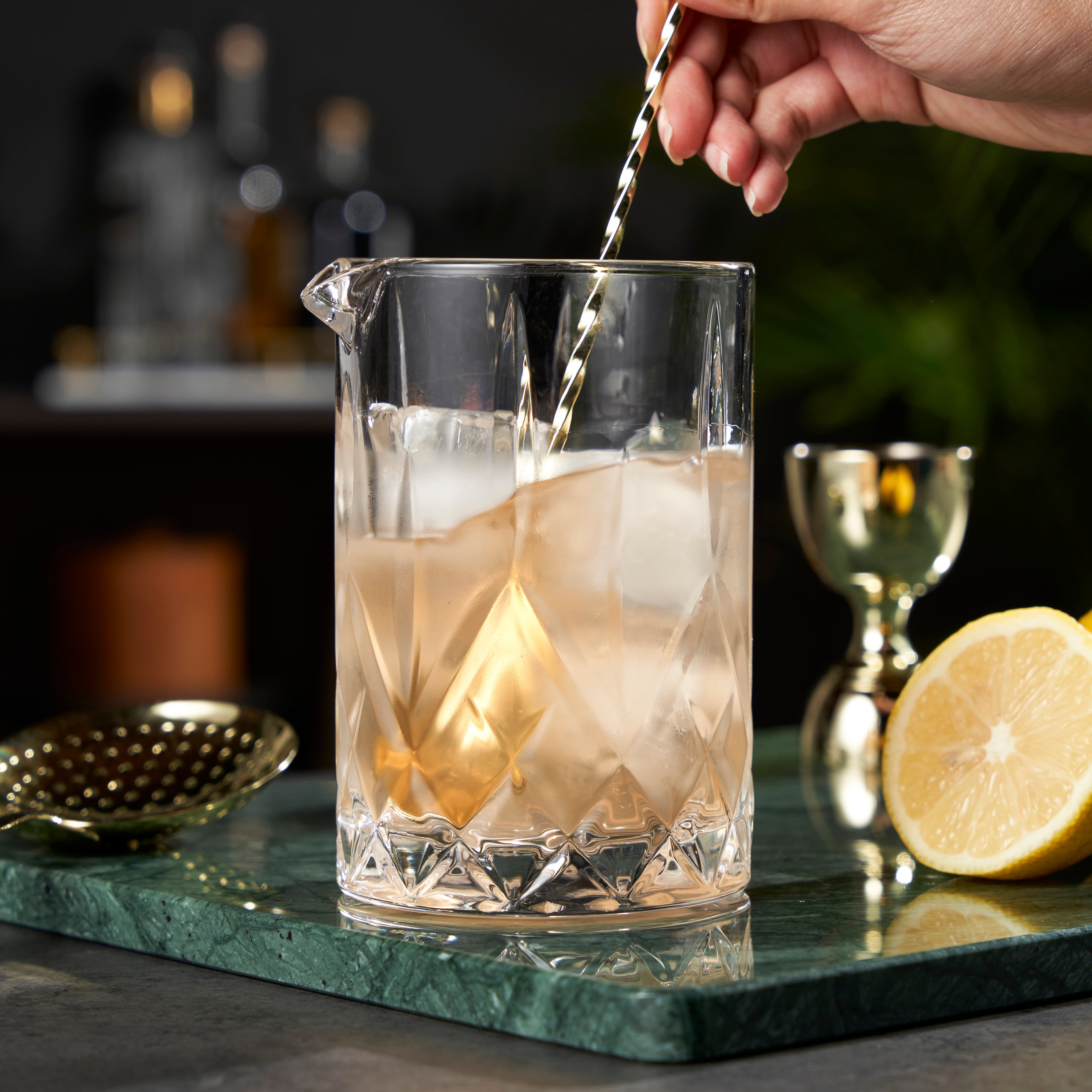 Admiral Crystal Mixing Glass - Thumbnail 5
