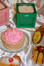 FUNFETTI STRAWBERRY MILK PANCAKE CANDLE - Knife Shift