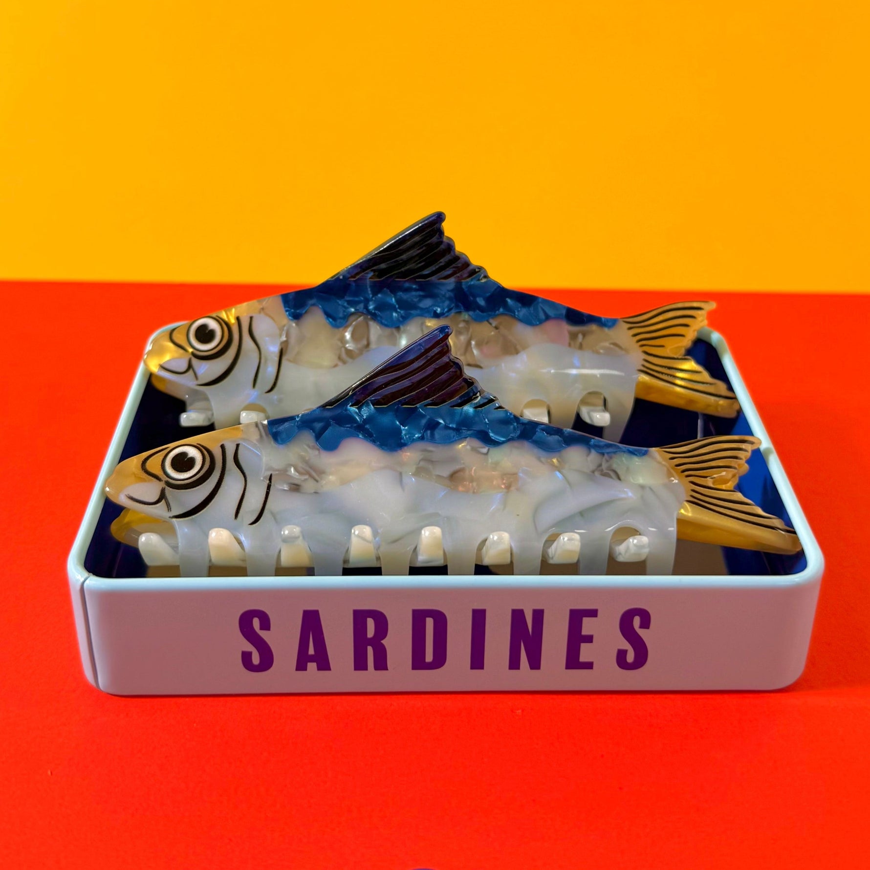 Sardine Hair Claw - Knife Shift