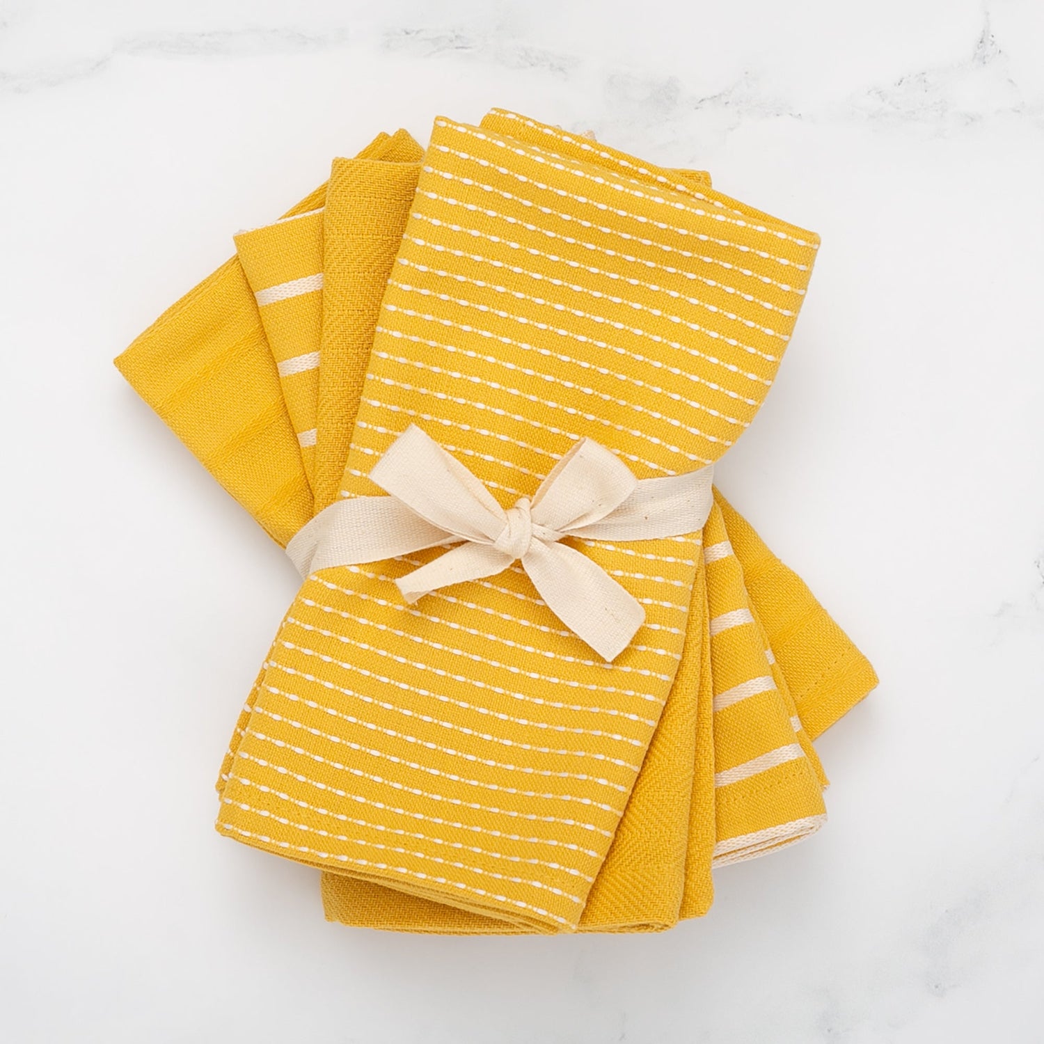 To Each Their Own napkin set - Turmeric & White