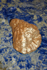 OYSTER SHELL CIGARETTE SCULPTURE - Knife Shift