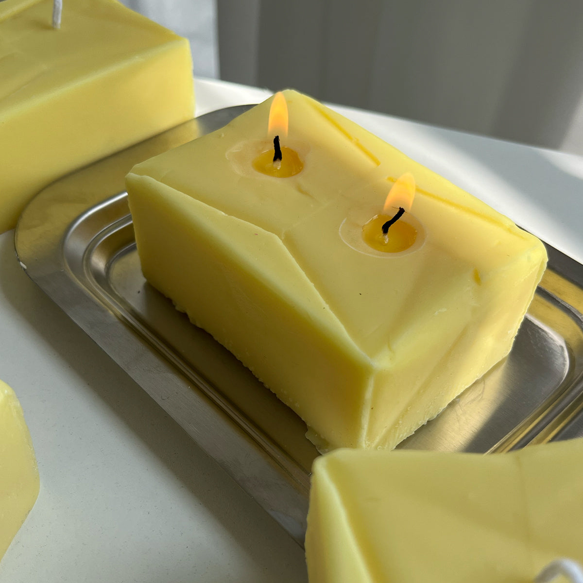 Butter Candle - Knife Shift