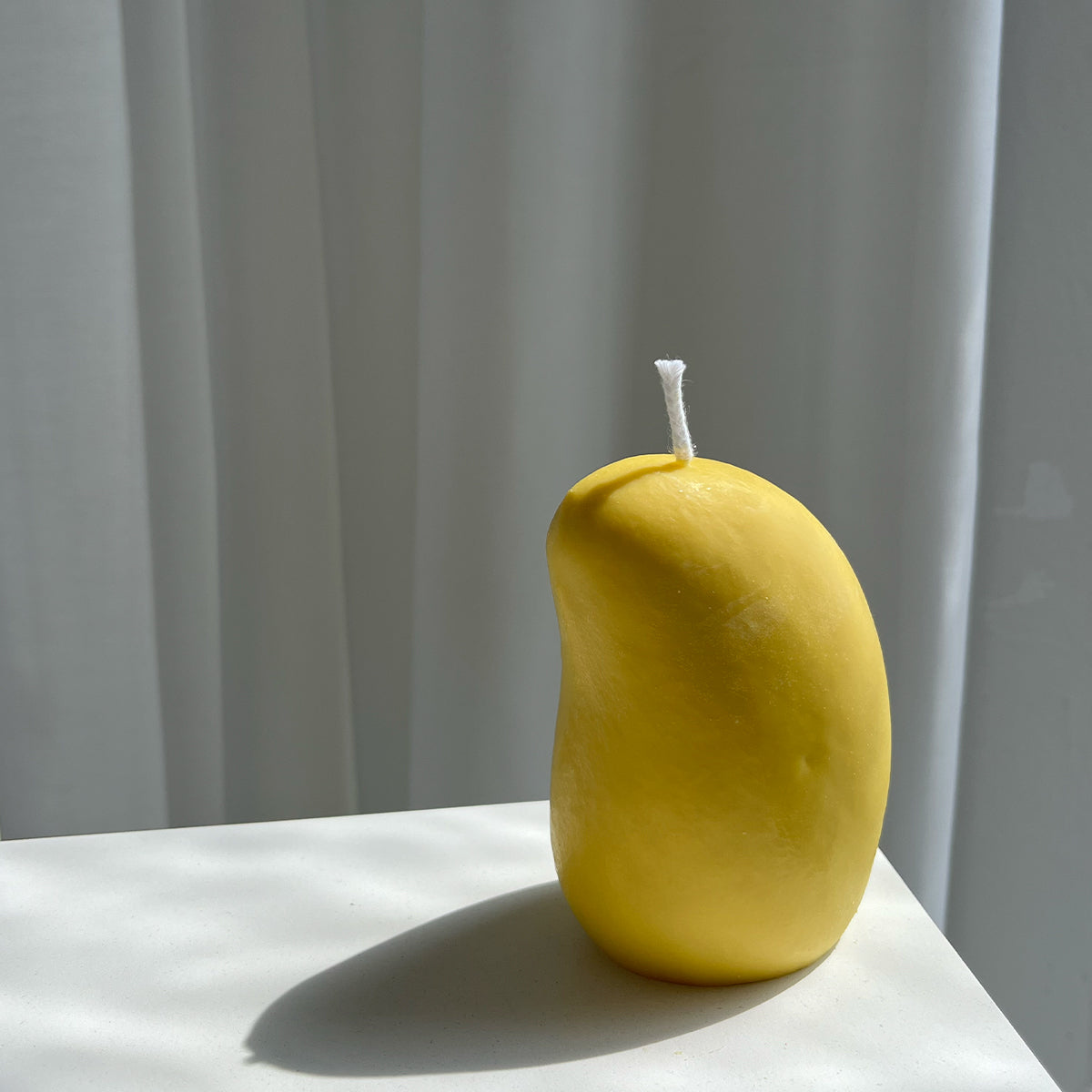 Mango Candle - Knife Shift