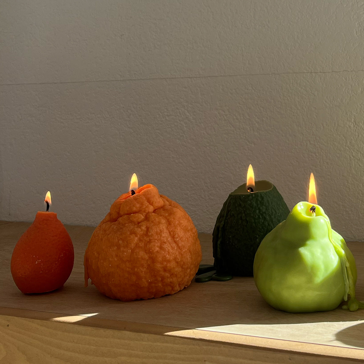 Large Dekopon Orange Candle - Knife Shift