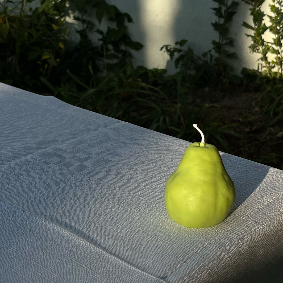 Pear Candle - Knife Shift